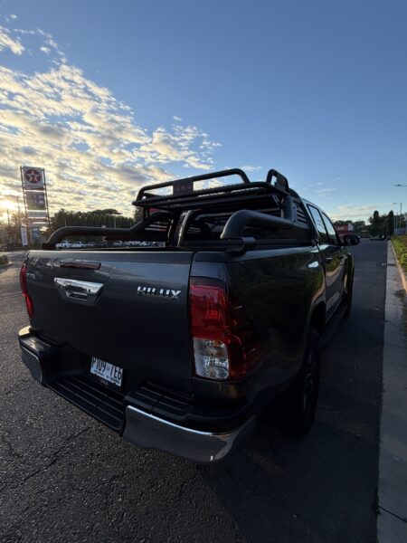 TOYOTA HILUX 2026