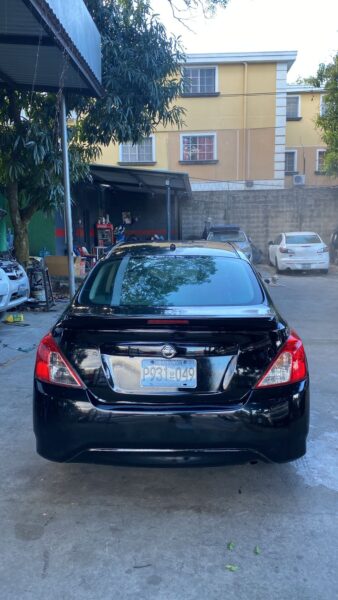 Nissan Versa 2019
