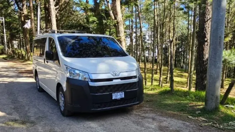 TOYOTA HIACE 2026