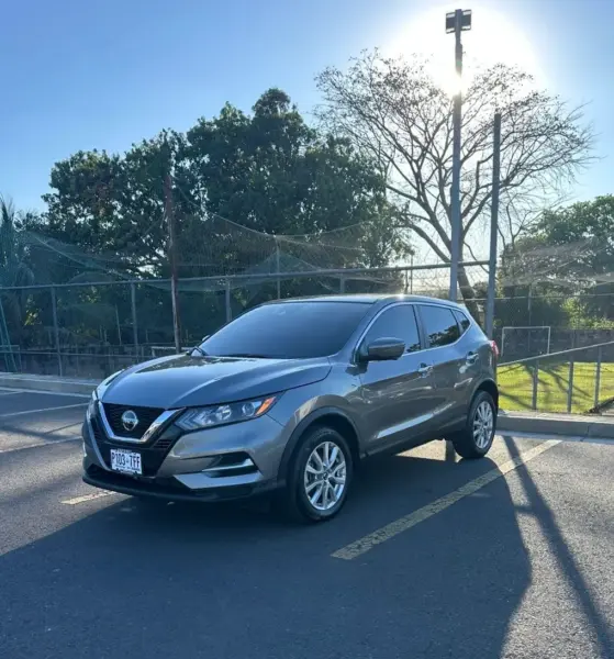 Nissan Rogue Sport 2021