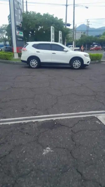 Nissan Rogue 2016