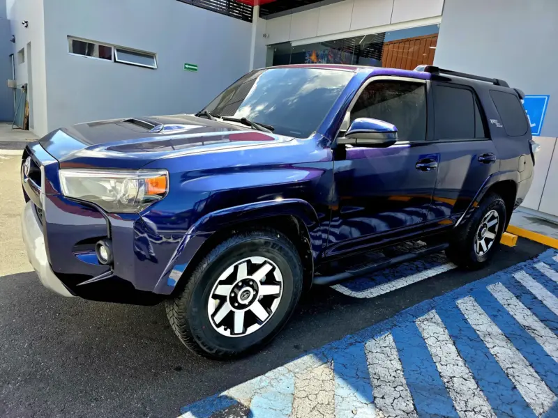TOYOTA 4RUNNER TRD 4x4 2019