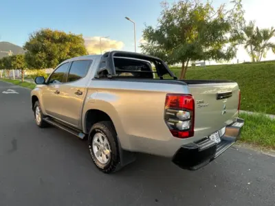 Mitsubishi L200 2024