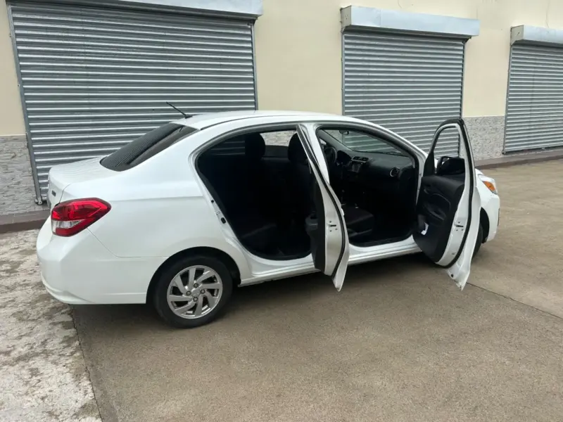 Mitsubishi Mirage 2020