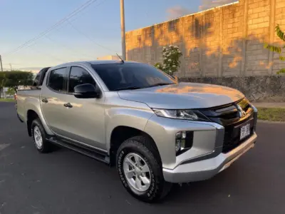 Mitsubishi L200 2024