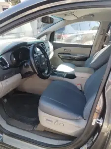 Kia Sedona lx 2016