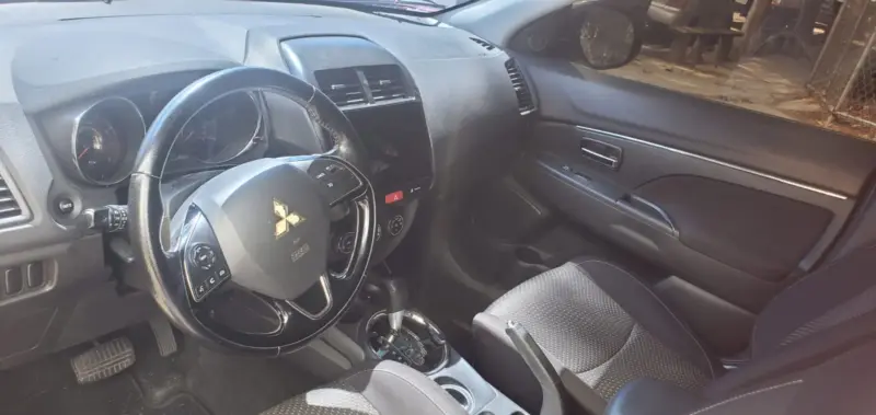 Mitsubishi Outlander 2016