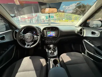 Kia Soul LX 2021