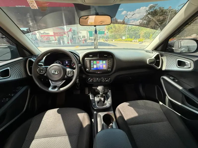 Kia Soul LX 2021