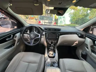 NISSAN ROGUE SPORT SL AWD 2017
