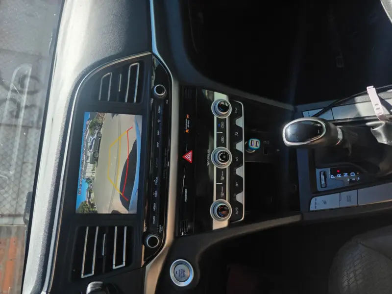 Hyundai Elantra SE 2020