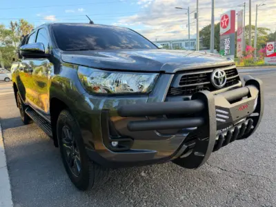 TOYOTA HILUX 2026