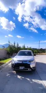 Mitsubishi Outlander 2020