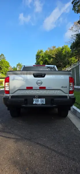 Nissan np300 2026