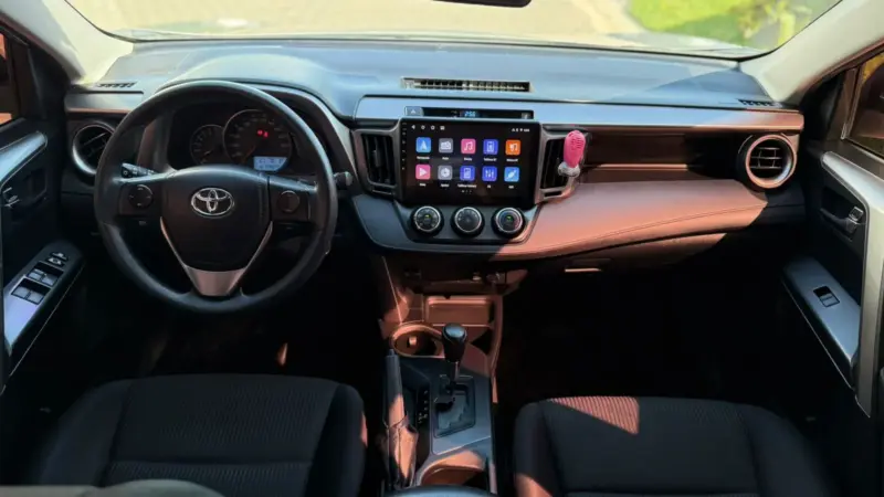 Toyota RAV4 2017