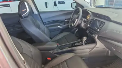 Nissan Kicks play 2025