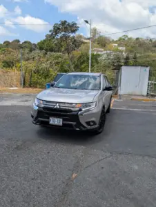 Mitsubishi Outlander full 2020