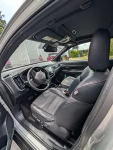 Mitsubishi Outlander full 2020