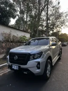 nissan NP300 2026