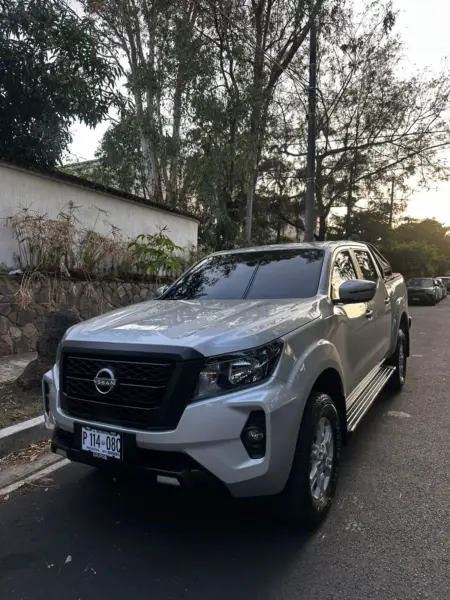 nissan NP300 2026