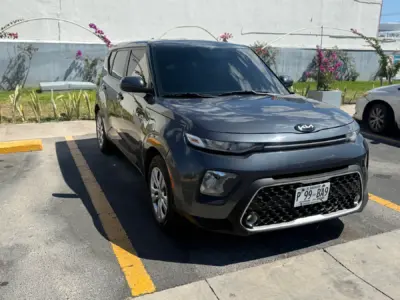Kia Soul LX 2021