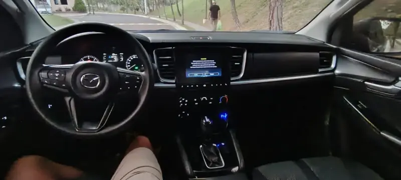 Mazda Premium BT-50 2024