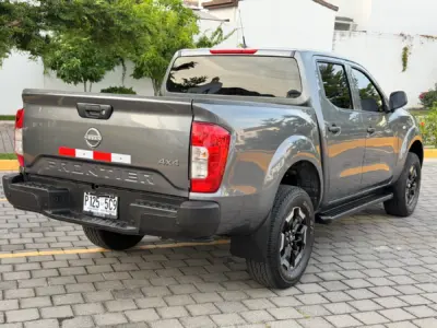 Nissan NP300 2027