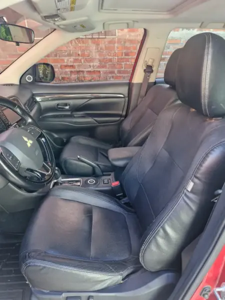 MITSUBISHI OUTLANDER SEL 2016