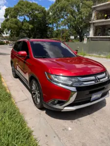 MITSUBISHI OUTLANDER SEL 2016