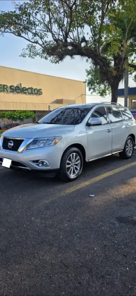 Nissan Pathfinder 2015