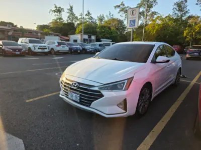 Hyundai Elantra SE 2020