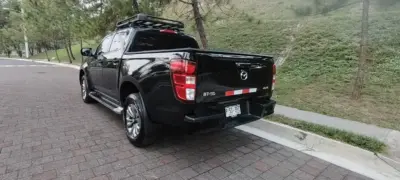 Mazda Premium BT-50 2024