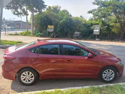 Hyundai Elantra 2017