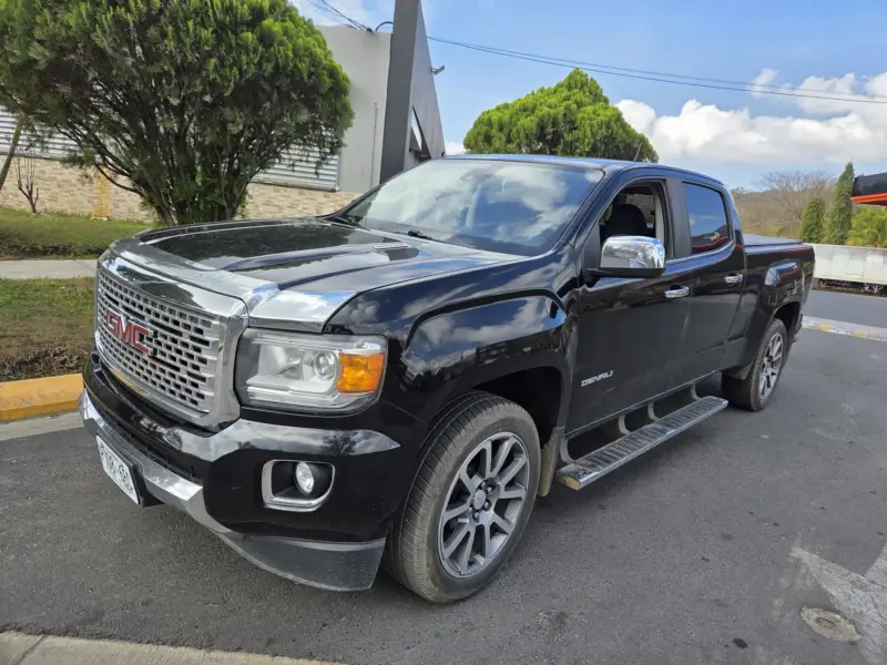 GMC Cayon Denali 2017