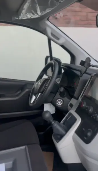 TOYOTA HIACE 2026
