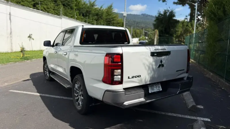Mitsubishi L200 Sportero 2026