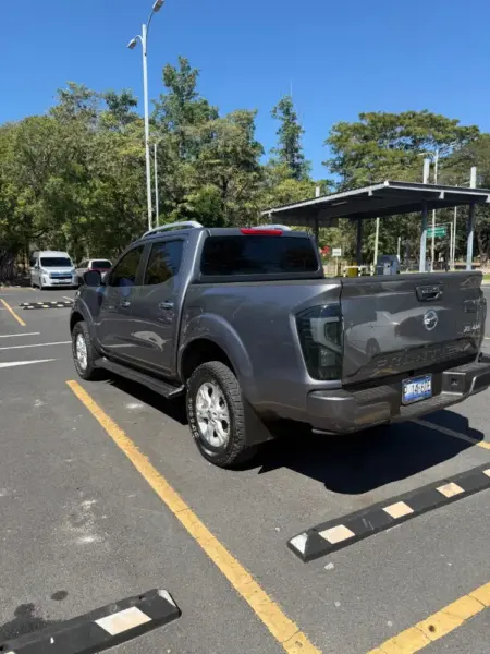 NISSAN NP 300 2022