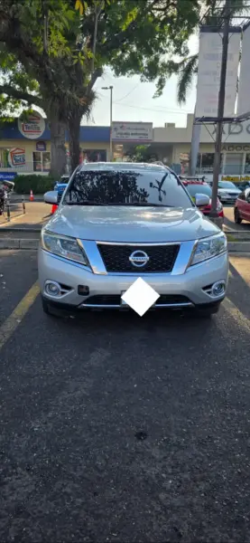 Nissan Pathfinder 2015