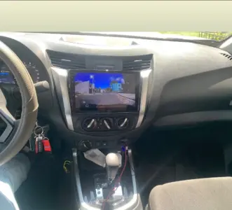 Nissan Np300 2025