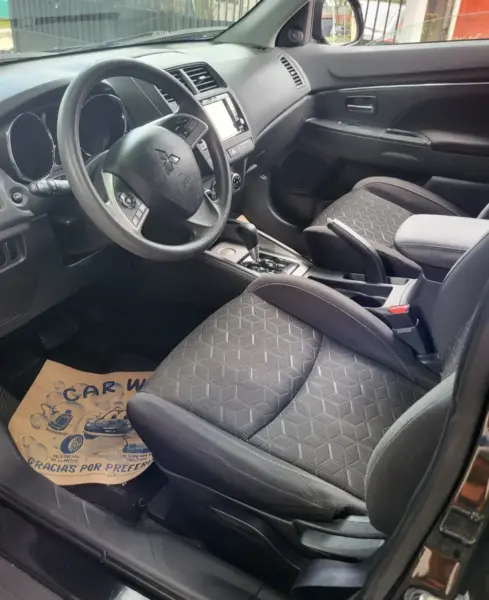 Mitsubishi Outlander sport 2021