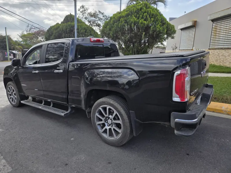 GMC Cayon Denali 2017