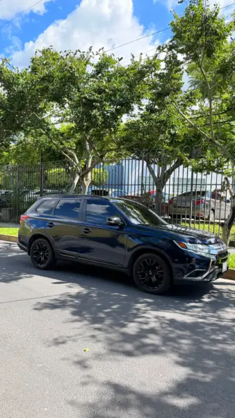 Mitsubishi Outlander 3 filas 2019