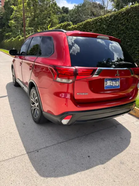 MITSUBISHI OUTLANDER SEL 2016