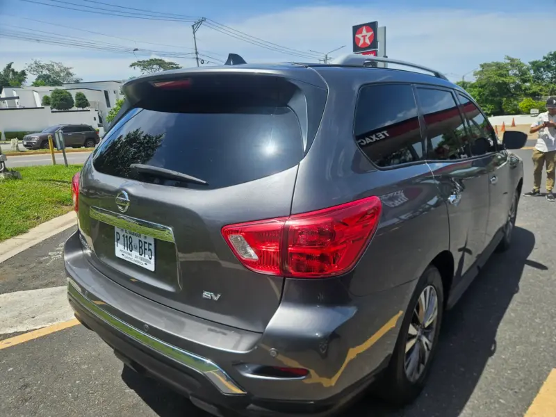 Nissan Pathfinder 2019