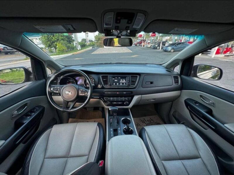 Kia Sedona 2021
