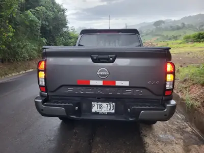 Nissan Frontier NP300 2026
