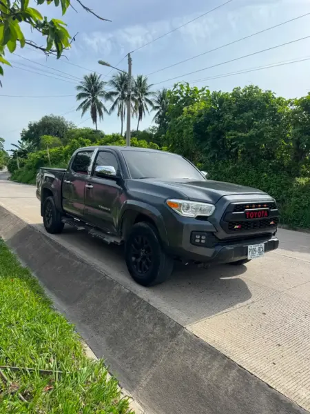 Toyota Tacoma 2021
