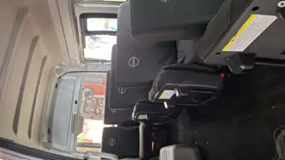 Nissan Urvan techo alto 2023