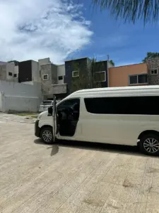 Toyota Hiace 2025