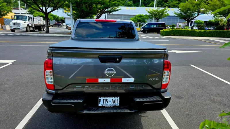 Nissan NP300 FRONTIER 2027